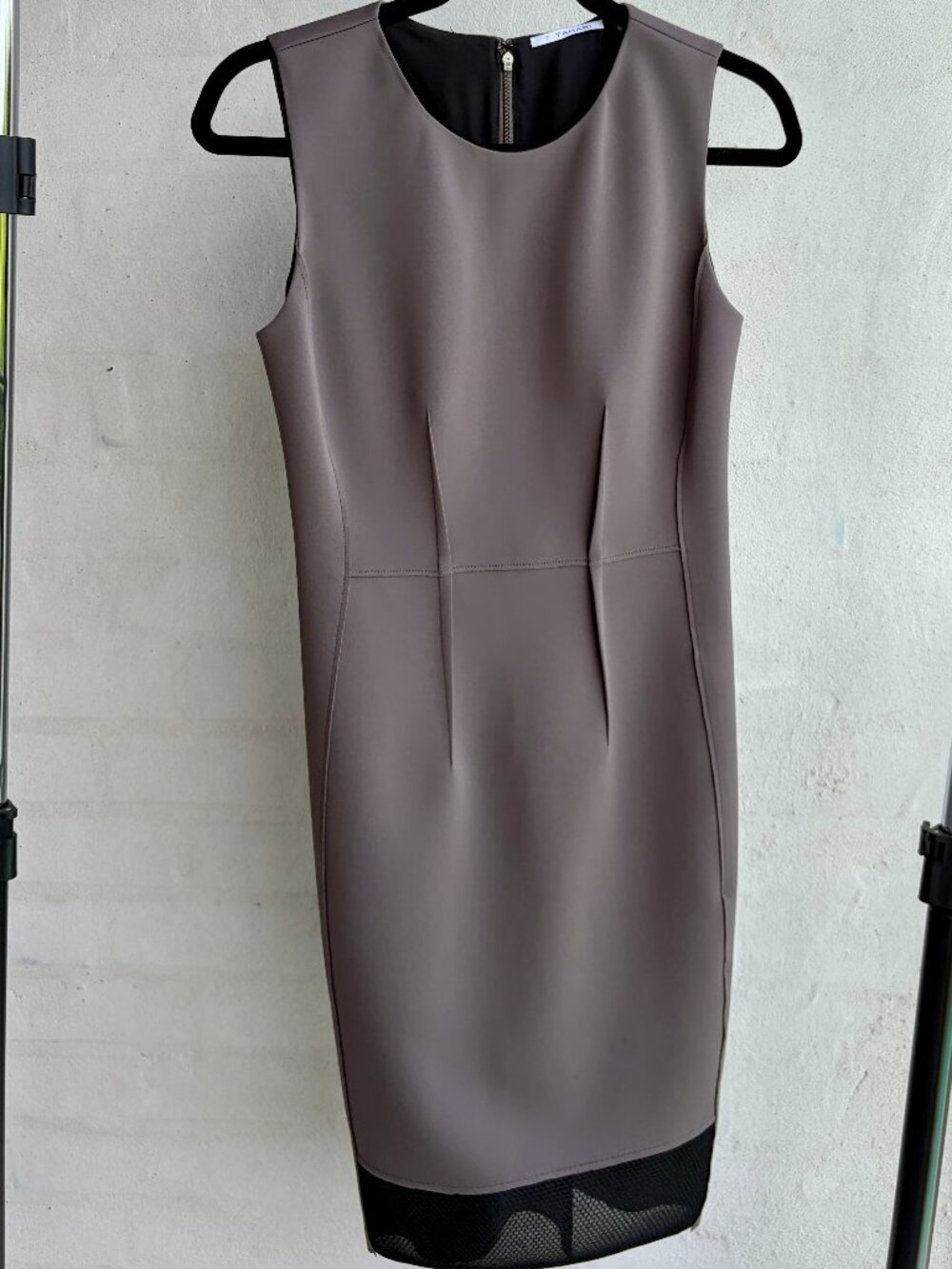 T TAHARI - Grey + black mesh dress